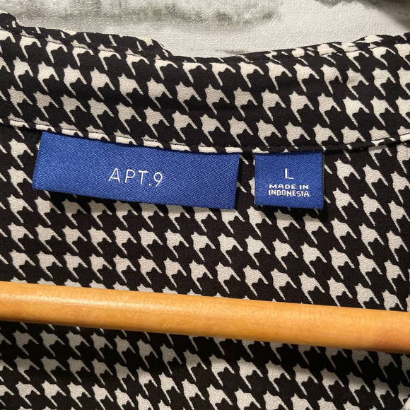 Apt 9 Black White Button Up Shirt Wrinkle Resistant Oversized Large - Picture 6 of 10